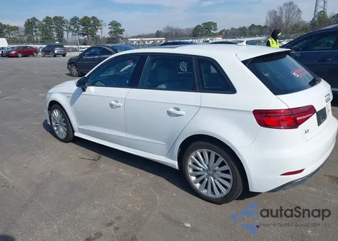 2017 Audi A3 E-Tron 1.4T Premium z USA, uszkodzony, nr VIN WAUUPBFF2HA087102